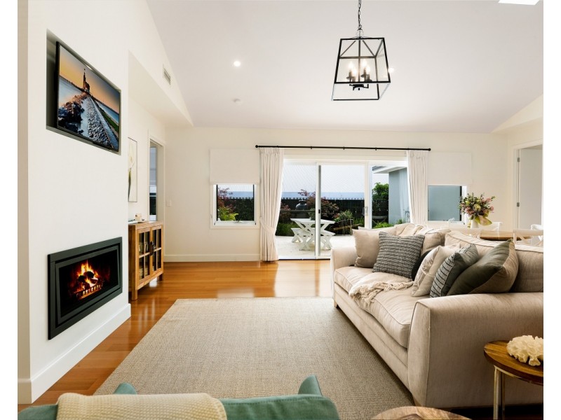 1 GLENROWAN GROVE, Bowral NSW 2576