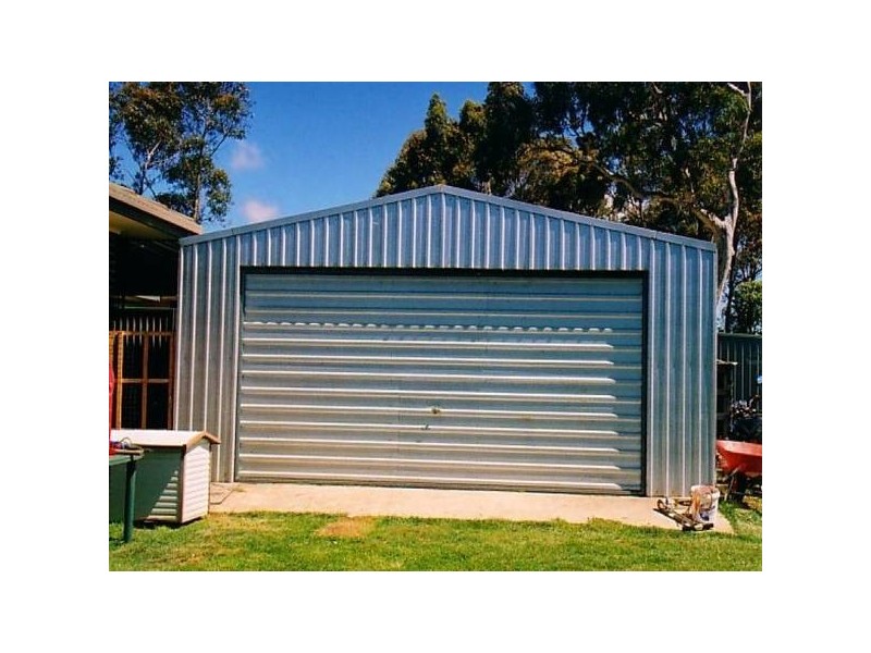 33 Dora Street, Hill Top NSW 2575