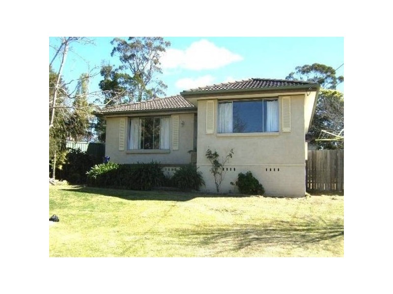 25 Madeline Street, Hill Top NSW 2575