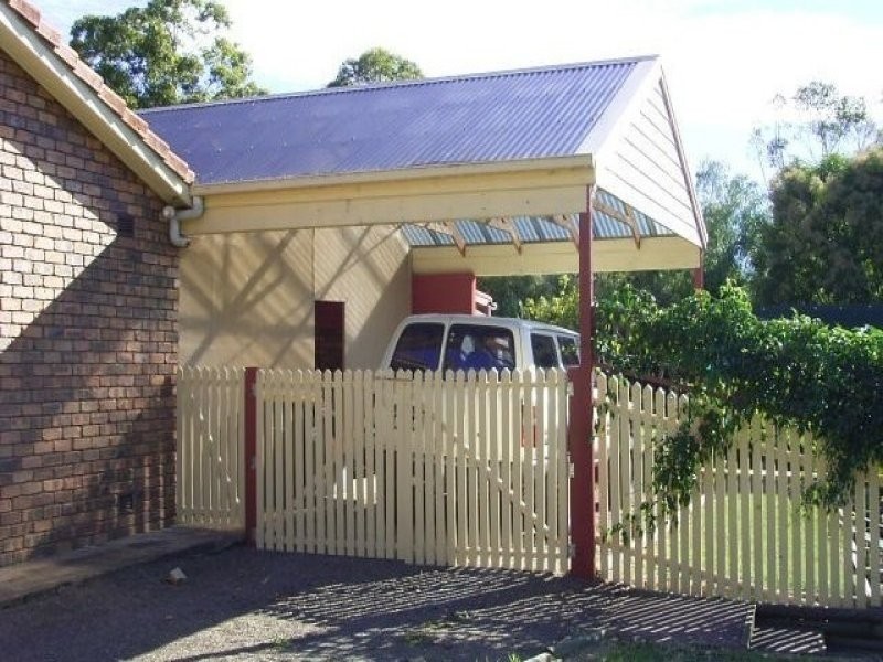 1 Dora Street, Hill Top NSW 2575