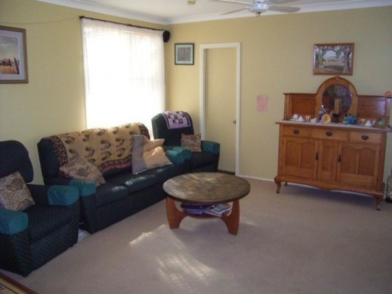 1 Dora Street, Hill Top NSW 2575