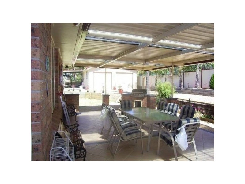 17 Charles Street, Hill Top NSW 2575