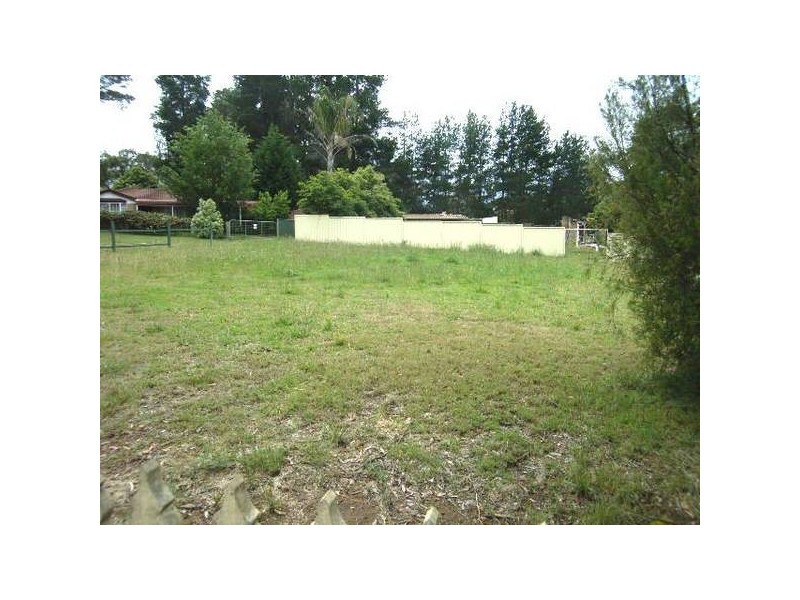 14 Telopea Road, Hill Top NSW 2575