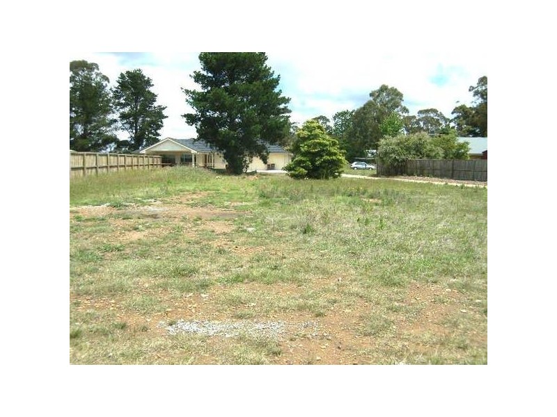 12 Sharnee Close, Hill Top NSW 2575