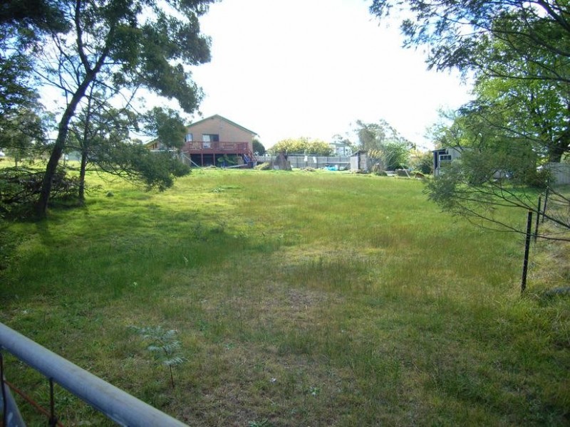 12 Vera Street, Hill Top NSW 2575