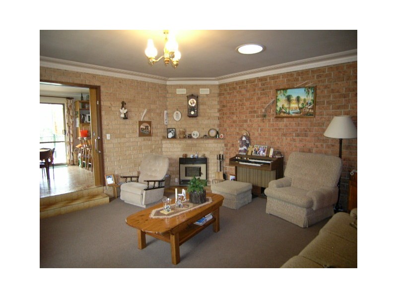 53 Bowral Street, Welby NSW 2575