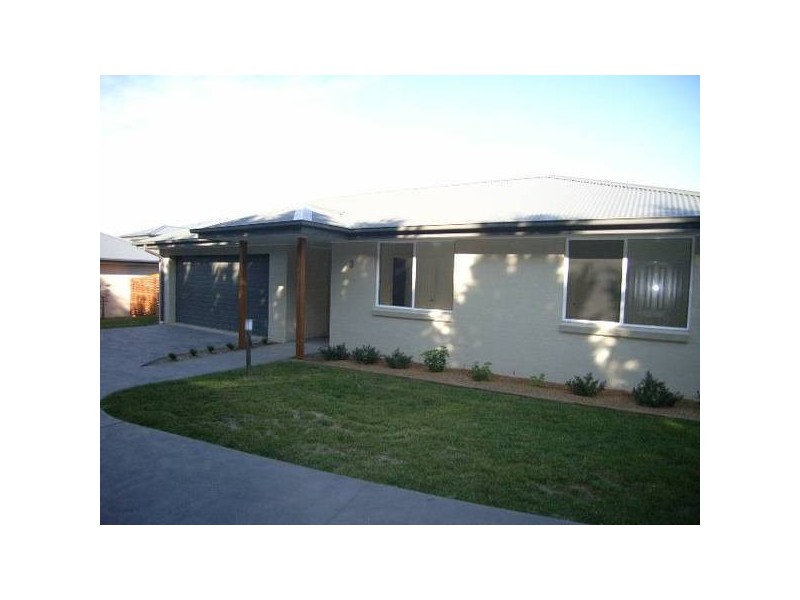 House 3 – 51 Robinia Drive, Bowral NSW 2576
