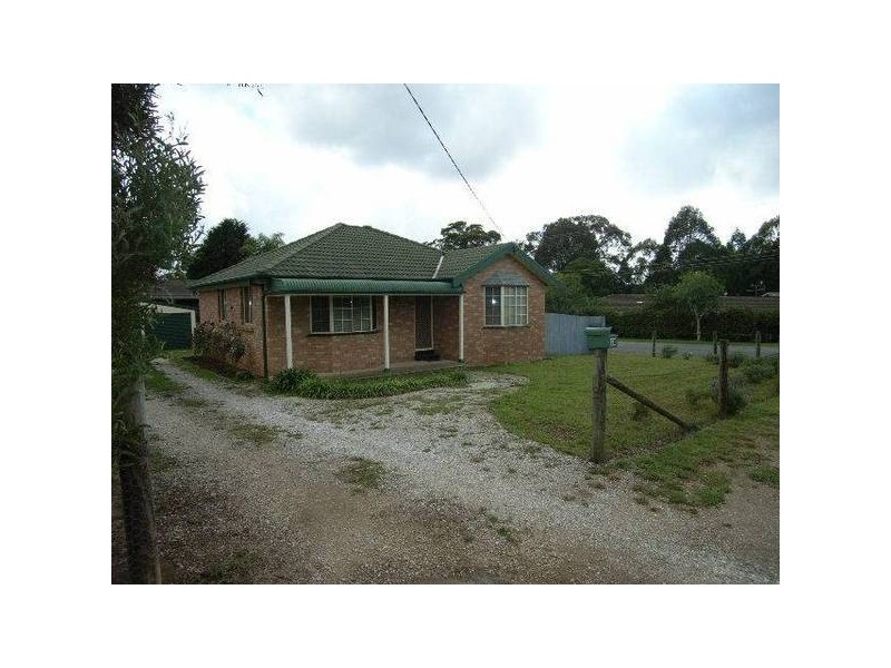 28 Jasmine Street, Colo Vale NSW 2575
