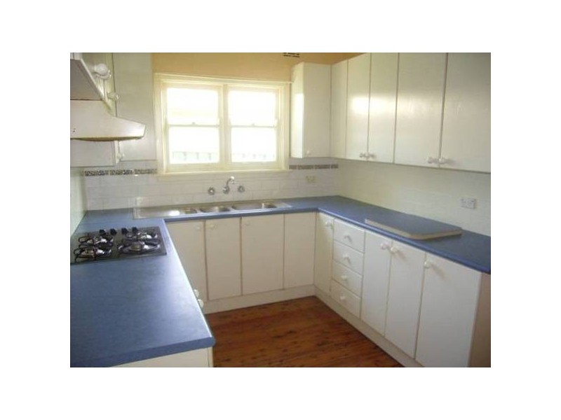 1/8 Walker Street, Bowral NSW 2576