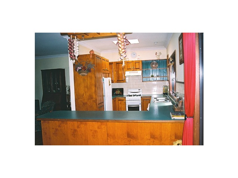 24 Jasmine Street, Colo Vale NSW 2575