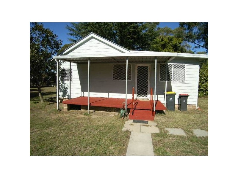 32 Wattle Street, Colo Vale NSW 2575