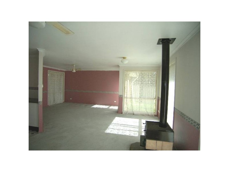 40 Stanley Street, Hill Top NSW 2575