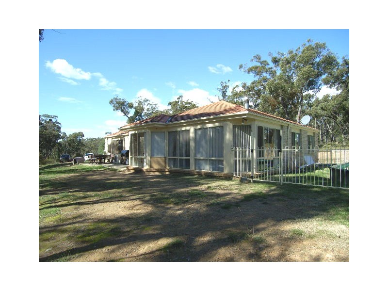 23 Lyrebird Close, Hill Top NSW 2575