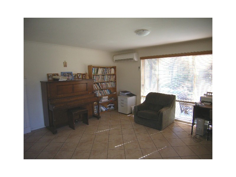 23 Lyrebird Close, Hill Top NSW 2575