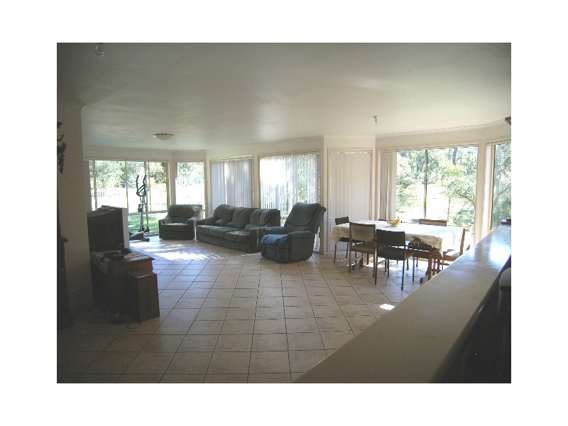 23 Lyrebird Close, Hill Top NSW 2575