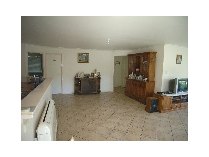 23 Lyrebird Close, Hill Top NSW 2575