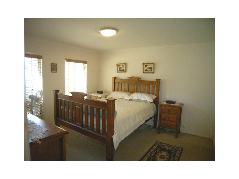 23 Lyrebird Close, Hill Top NSW 2575