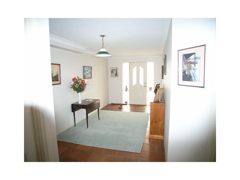 8/23 Oxley Drive, Bowral NSW 2576