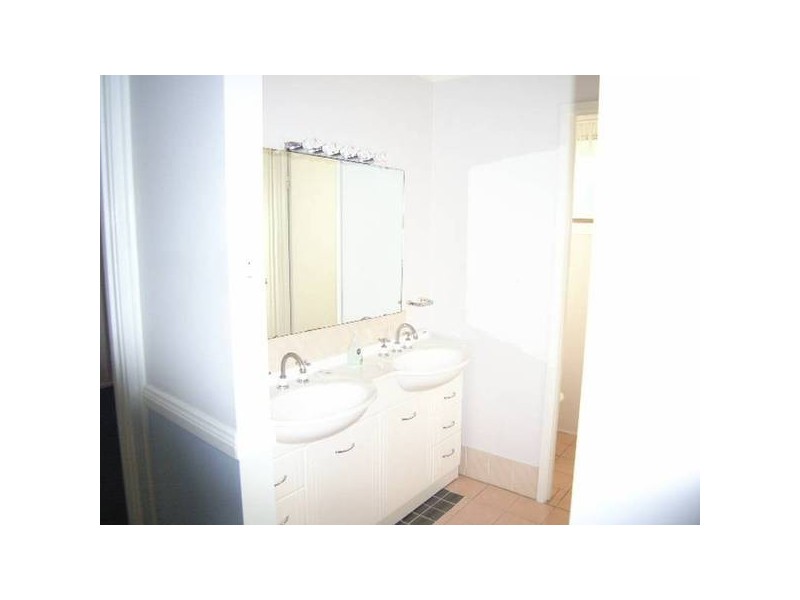 65 Ella Street, Hill Top NSW 2575