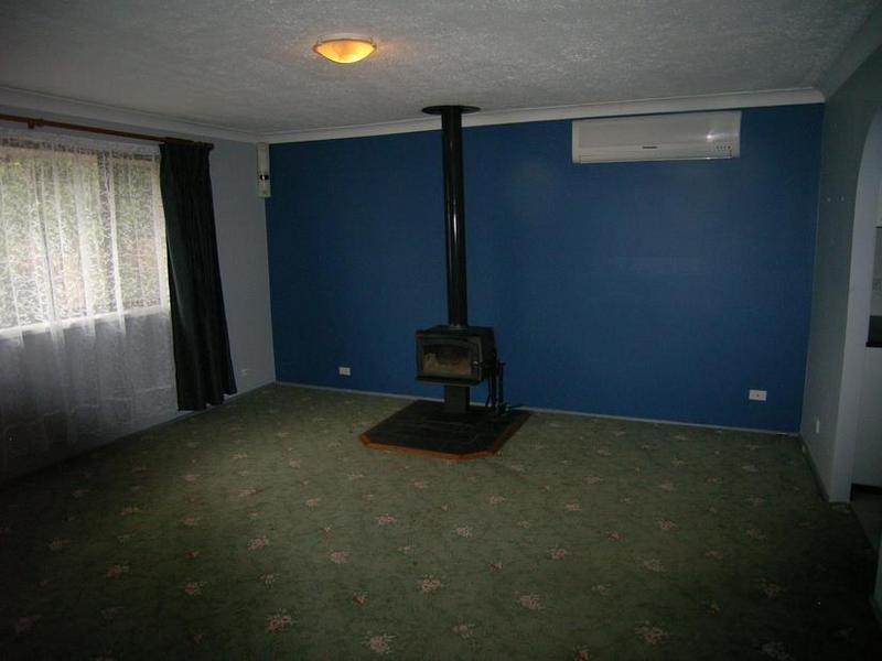 16 Samuel Street, Hill Top NSW 2575