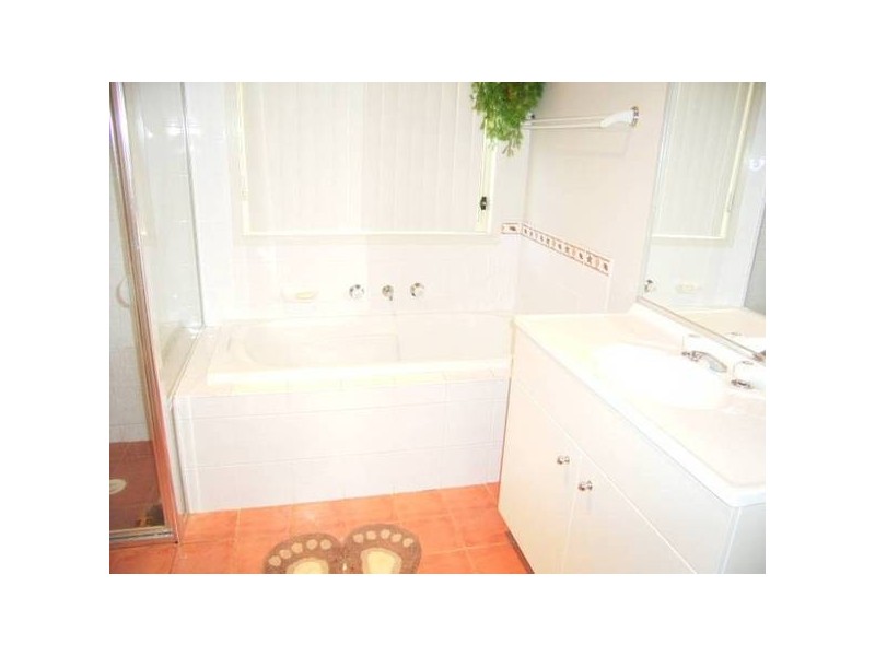 15 King Street, Hill Top NSW 2575