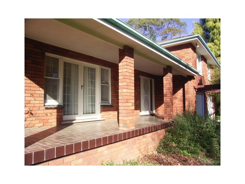 3 Hurlingham Avenue, Burradoo NSW 2576