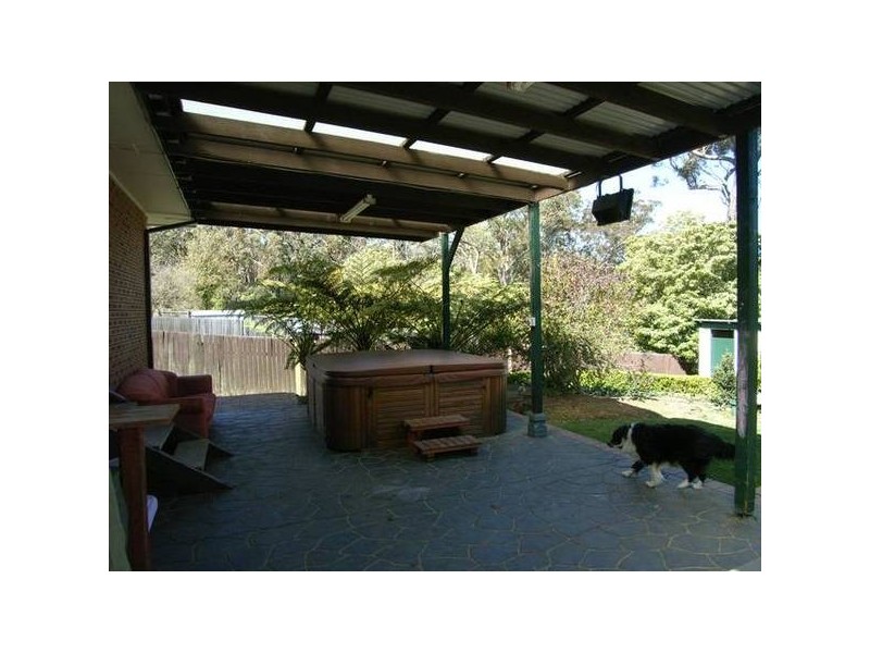 33 Stanley Street, Hill Top NSW 2575