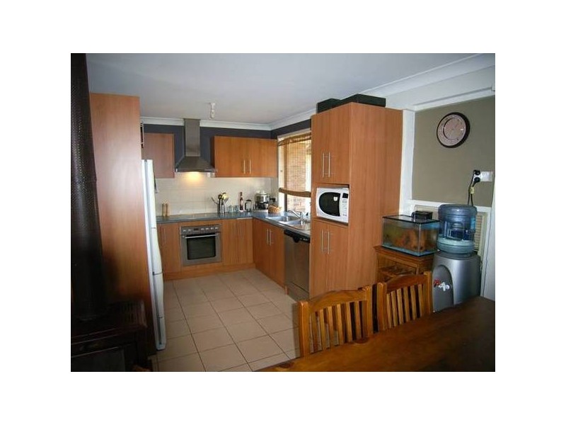 33 Stanley Street, Hill Top NSW 2575