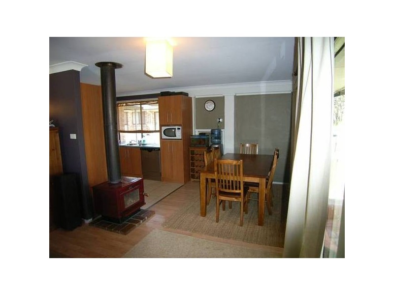 33 Stanley Street, Hill Top NSW 2575