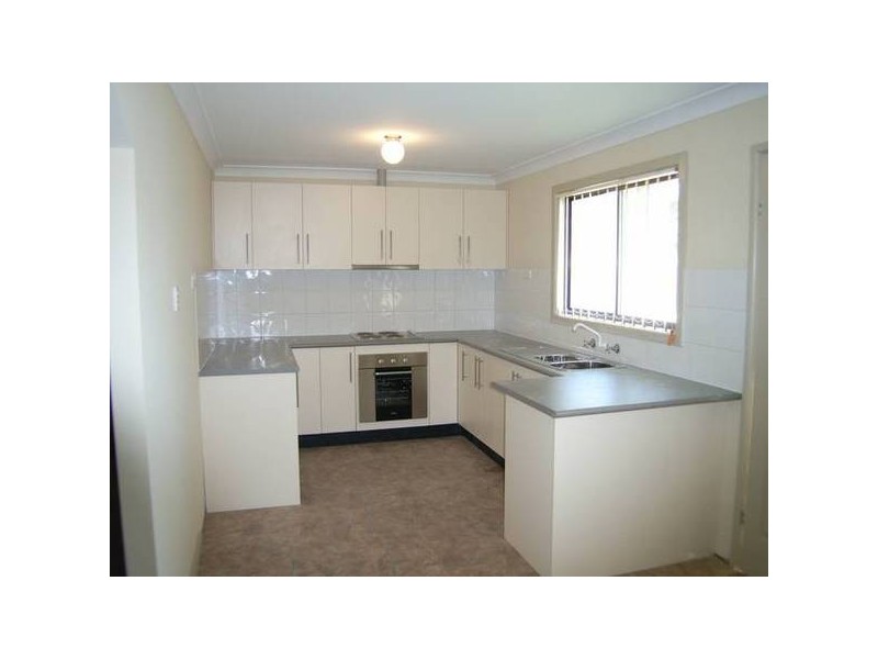 12 Ligar Street, Hill Top NSW 2575