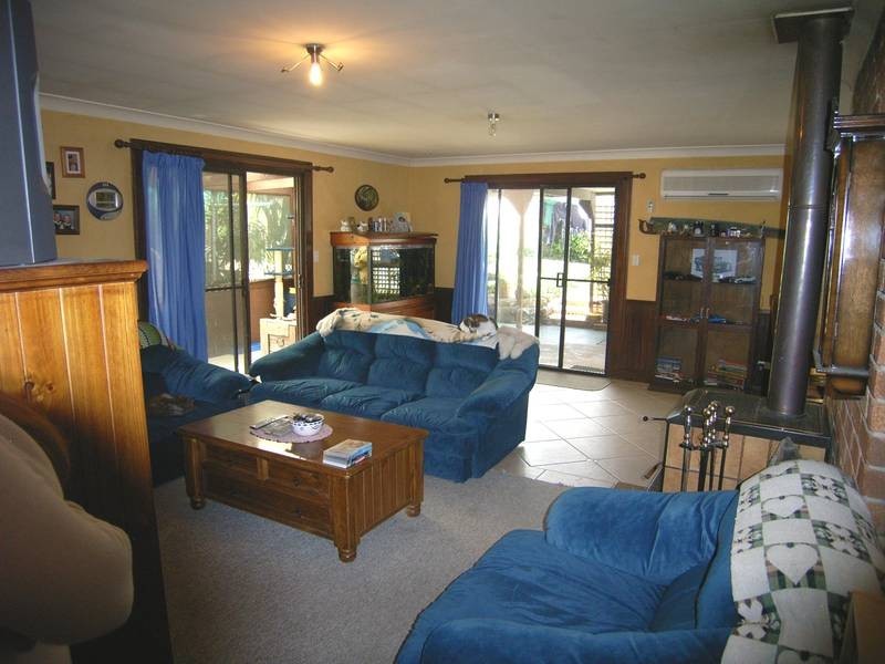 14 Charles Street, Hill Top NSW 2575