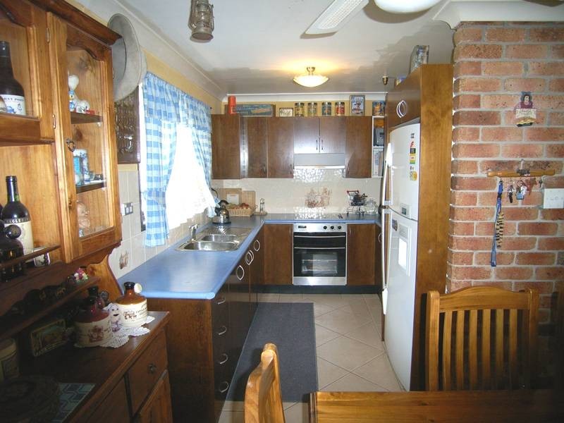 14 Charles Street, Hill Top NSW 2575