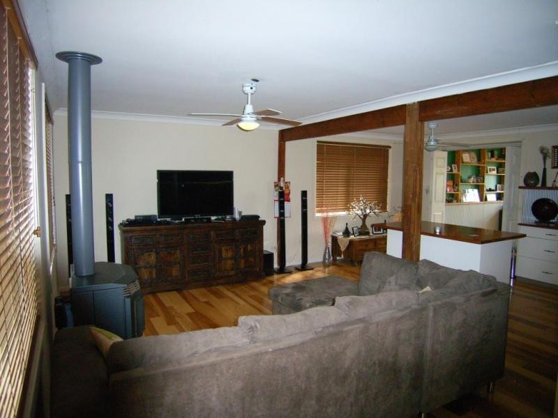 13 Carlton Street, Willow Vale NSW 2575