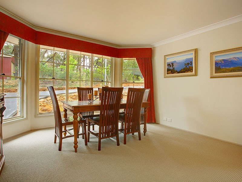 11 Mimosa Road, Katoomba NSW 2780