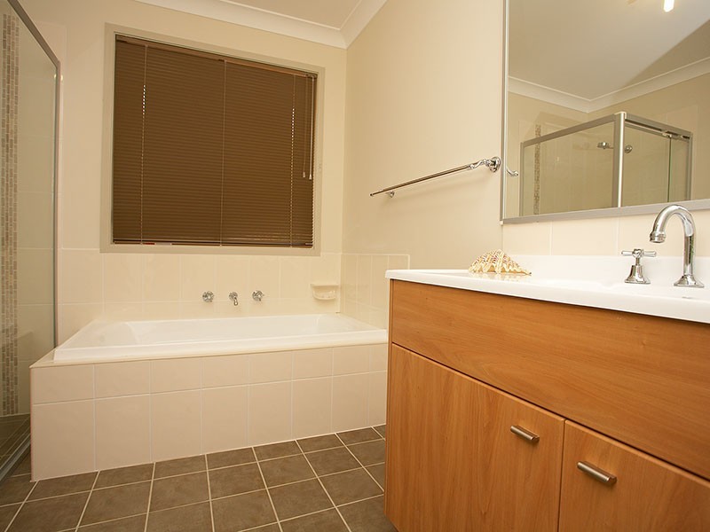 11 Mimosa Road, Katoomba NSW 2780