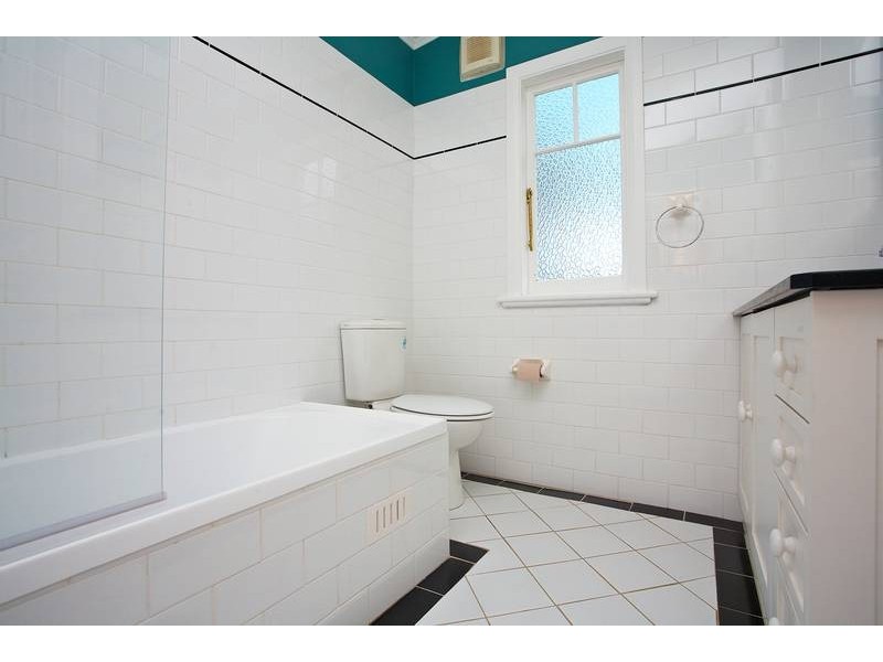 18 Arcadia Road, Blackheath NSW 2785