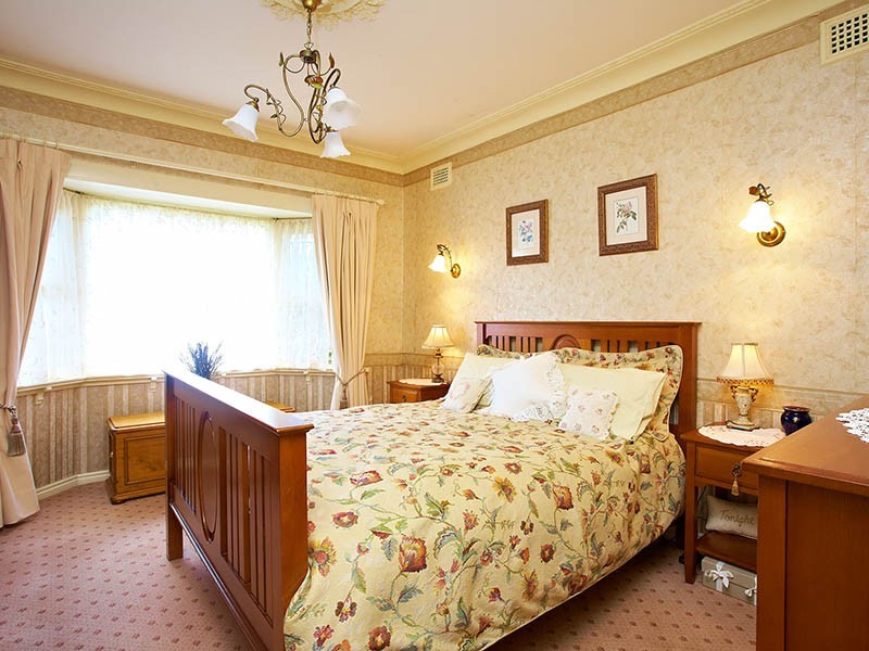 14 Govett Street, Katoomba NSW 2780