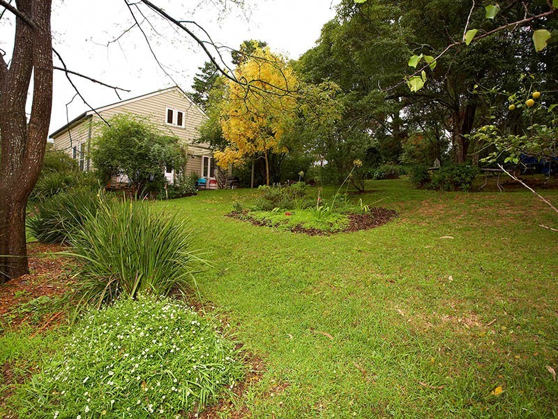 4 Walmer Crescent, Wentworth Falls NSW 2782
