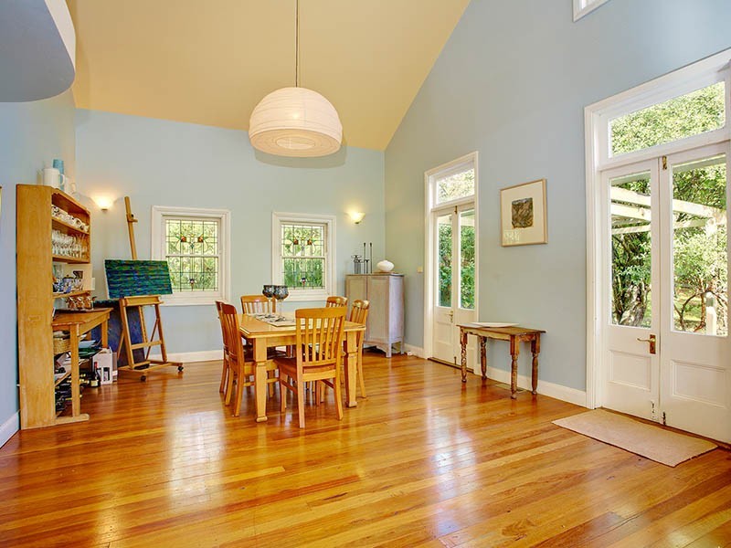 4 Walmer Crescent, Wentworth Falls NSW 2782