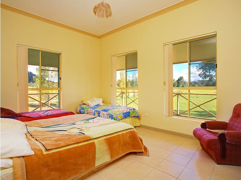 42 Ambermere Drive, Little Hartley NSW 2790