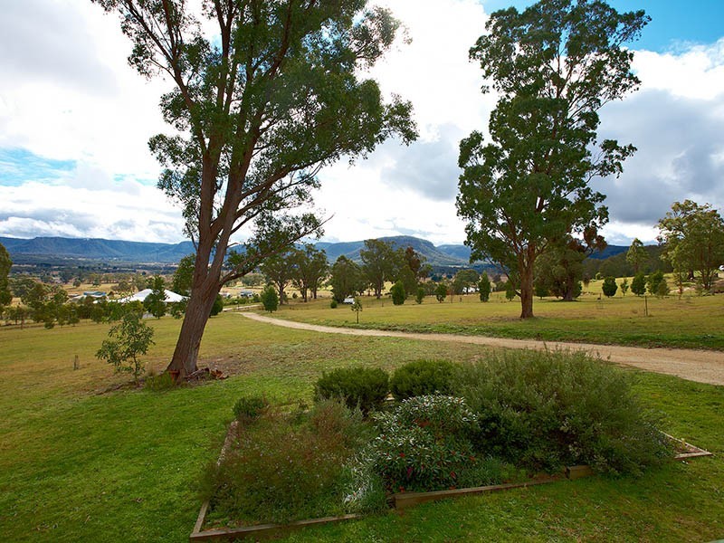 53 Sunray Avenue, Little Hartley NSW 2790