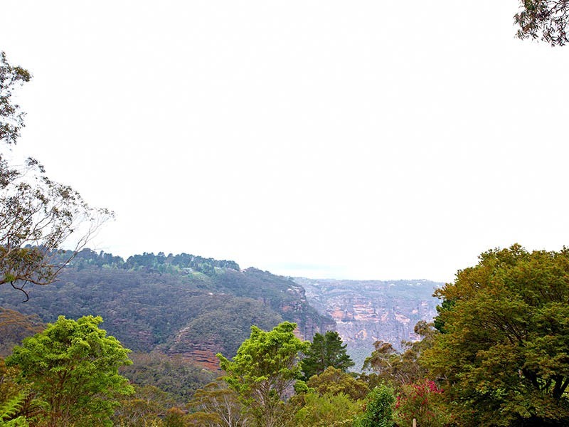 29 Carrington Avenue, Katoomba NSW 2780