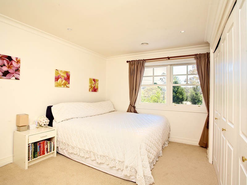 1 Hillier Avenue, Blackheath NSW 2785