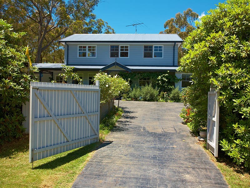 1 Hillier Avenue, Blackheath NSW 2785