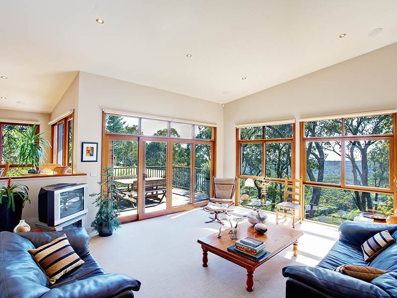 1 Yanko Avenue, Wentworth Falls NSW 2782