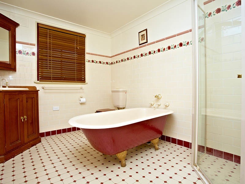 13 Albert Street, Leura NSW 2780