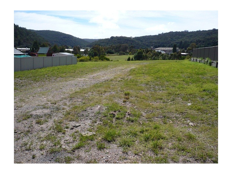 6 Thornley Close, Lithgow NSW 2790