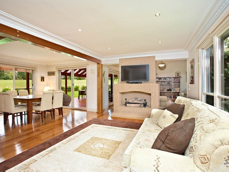 17 Sublime Point Road, Leura NSW 2780