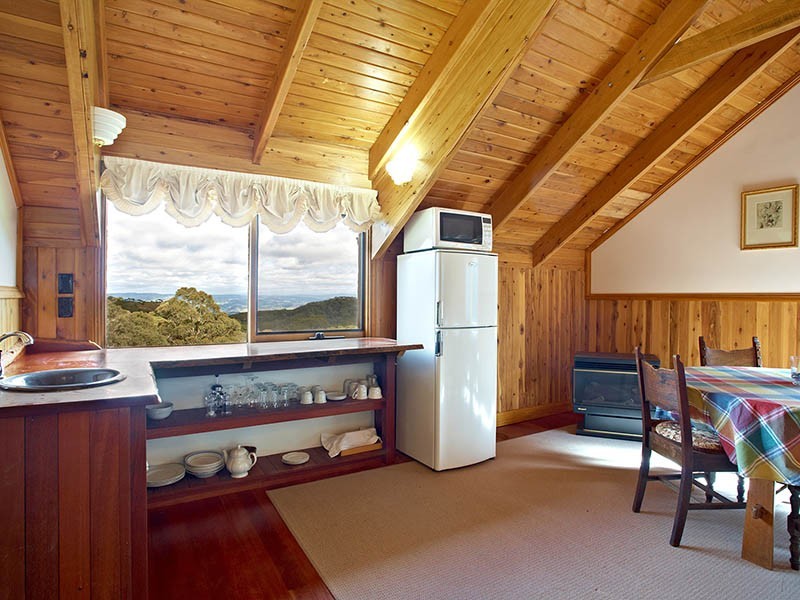 104 Station Street, Blackheath NSW 2785