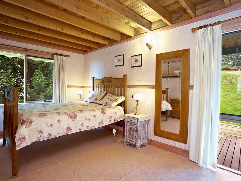 104 Station Street, Blackheath NSW 2785